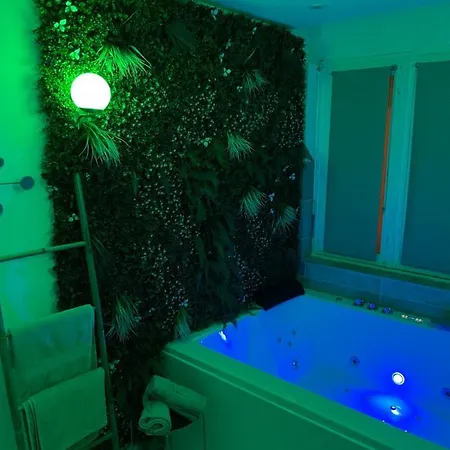 アパート L'extasia Appartement,spa Jacuzzi *